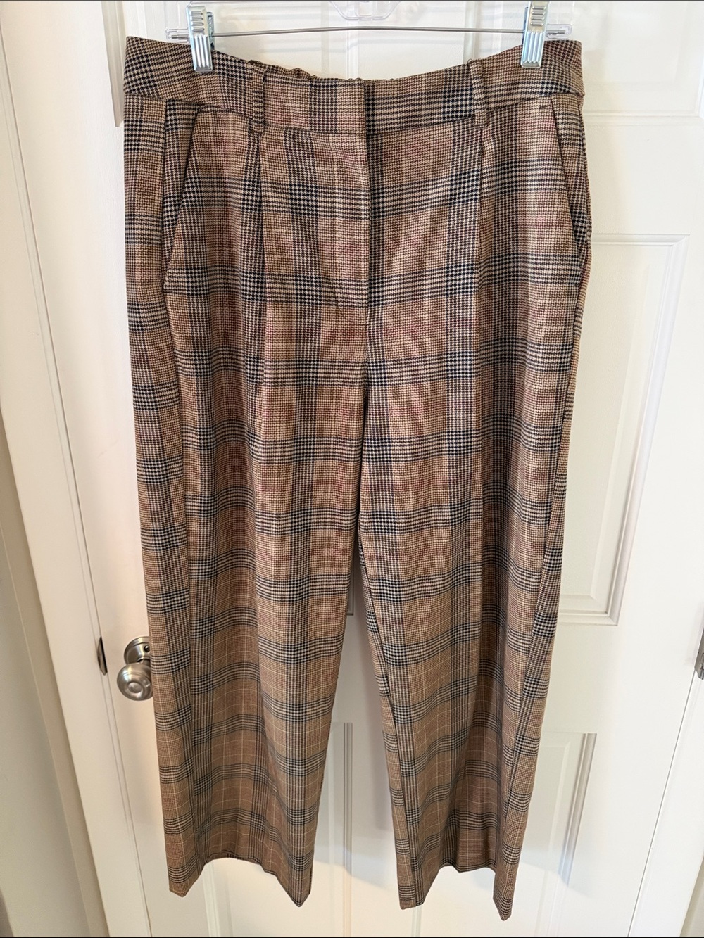 Old Navy Taylor Wide-Leg Trouser Pants -
Brown Plaid Size Large - Picture 2 of 6